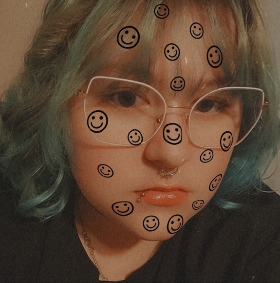 Meet your Posher, Daphnée - Picture 1 of 1